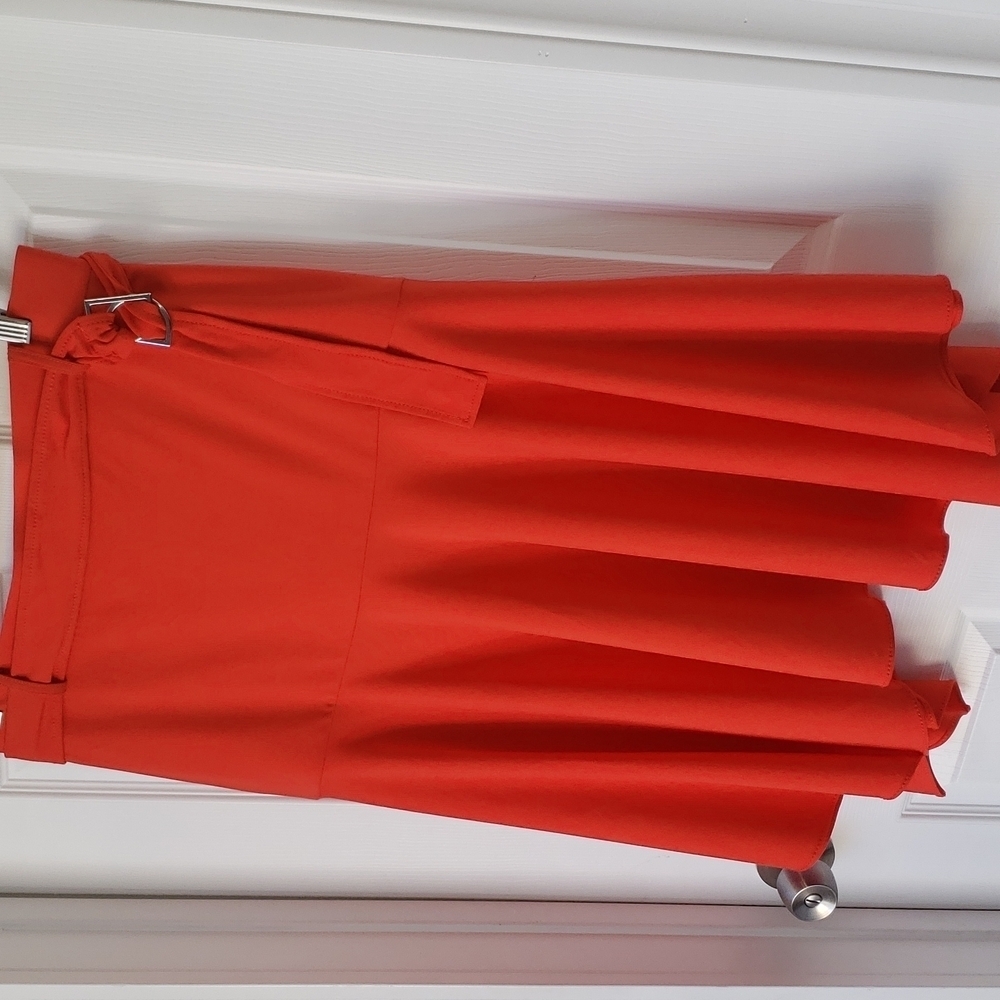Ann Taylor red Assimetrical skirt size 10 - Picture 3 of 17